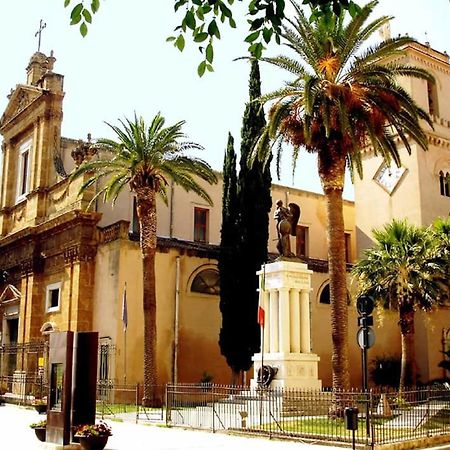 Il Girasole Del Centro Storico Villa Alcamo Ngoại thất bức ảnh