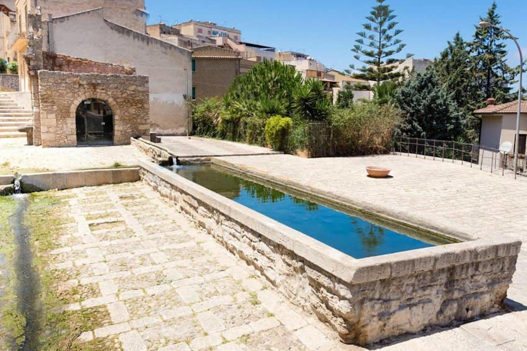 Il Girasole Del Centro Storico Villa Alcamo Ngoại thất bức ảnh